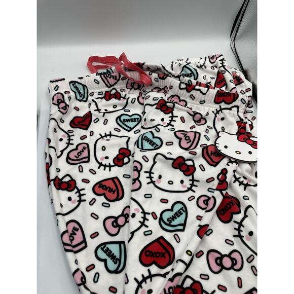 NWT Hello Kitty Conversation Heart Valentines Pajama Pants Lounge Women’s MEDIUM - Picture 2 of 5